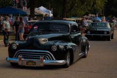multiple-cars-coming-in-2-darker