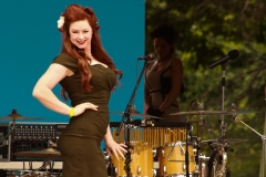 redhead-green-dress-5421