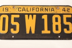 1941 Plate with '42 Banner Tag